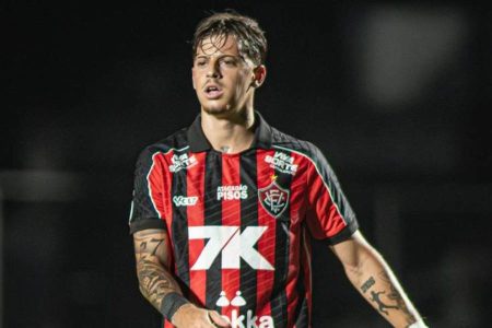 Suspenso, Tarzia desfalca o Vitória nas quartas da Copa do Brasil; adversário será definido