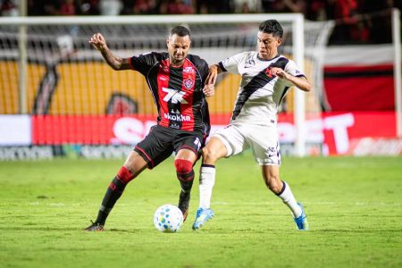 Vitória já eliminou o Vasco três vezes na Copa do Brasil; veja histórico do confronto