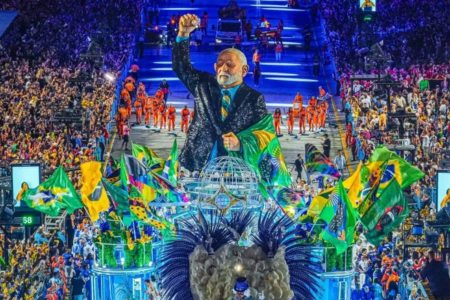 TSE abre ação contra Lula e Alckmin por suposto abuso de poder em desfile de Carnaval