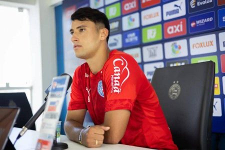 Antes do primeiro BaVi, Alejo Véliz destaca importância do clássico