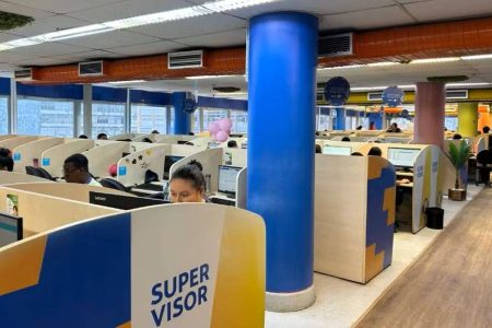 Empresa de telemarketing abre 100 vagas para pessoas com deficiência na Bahia