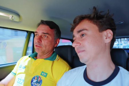 Flávio Bolsonaro diz que Nikolas Ferreira “tem potencial para ser presidente da República”
