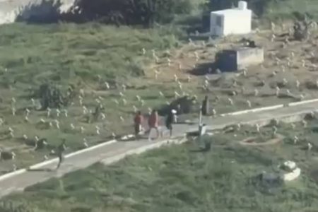 Tiroteio assusta moradores e fecha comércio em Plataforma, em Salvador