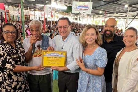 Pastor Sargento Isidório deixa apoio a Lula e declara voto em Augusto Cury