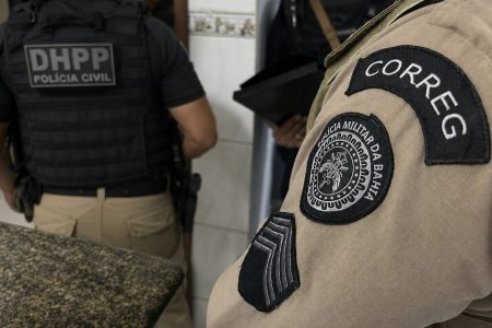 Líder do Comando Vermelho é preso ao tentar fugir da Bahia para o Rio de Janeiro