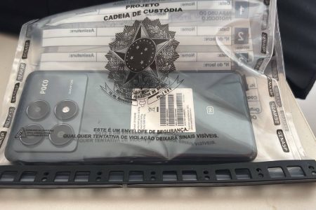 Polícia recupera oito celulares roubados ou furtados em cinco cidades da Bahia