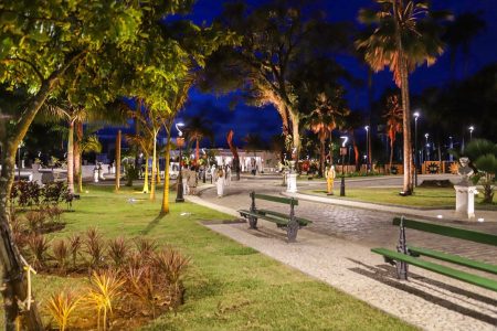 Passeio Público é revitalizado e ganha acesso direto ao Teatro Vila Velha em Salvador