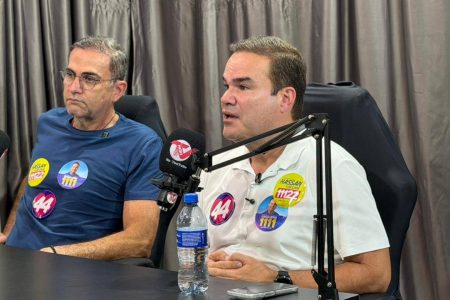 Cacá Leão classifica como “falido” atual modelo da fila da regulação na Bahia