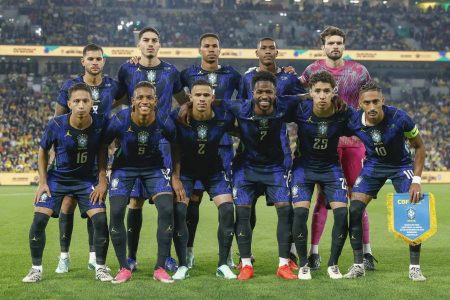 Brasil supera Austrália por 4 a 2 em amistoso com virada e bom segundo tempo