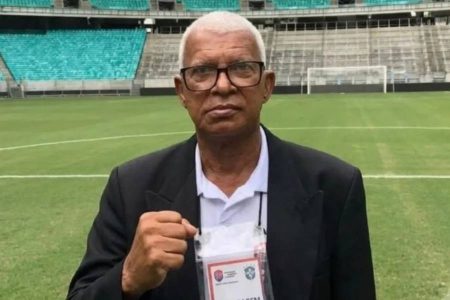 Morre Arnaldo Menezes, único árbitro baiano a atuar em uma Copa do Mundo