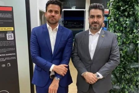 Após Marçal declarar apoio a Flávio, Leonardo Avalanche renuncia candidatura à Presidência pelo PRTB