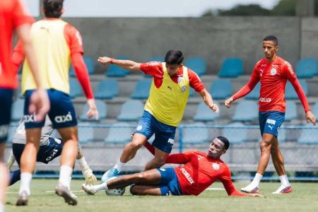 Sanabria se recupera de lesão e deve reforçar Bahia contra o Athletico