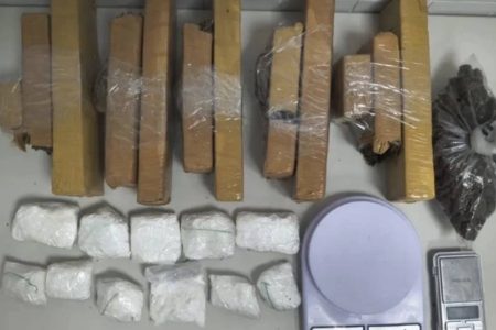 Homem é preso com 5 kg de maconha e cocaína durante ação da PM em Feira de Santana