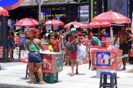 Mercado de São Miguel passa a receber cadastro de ambulantes para festas populares