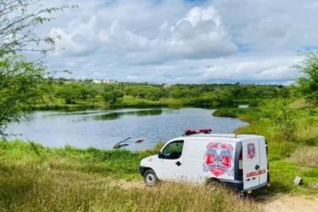 Criança de 9 anos morre após se afogar em represa no extremo sul da Bahia