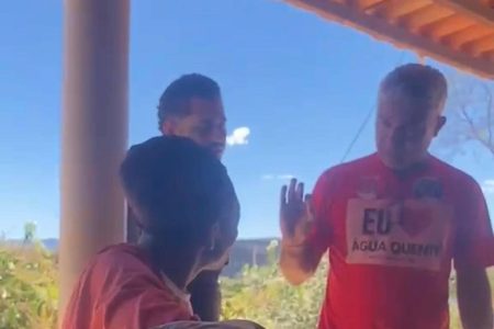 Após ameaçar servidores, vice-prefeito é expulso de comunidade por colar material de Jerônimo