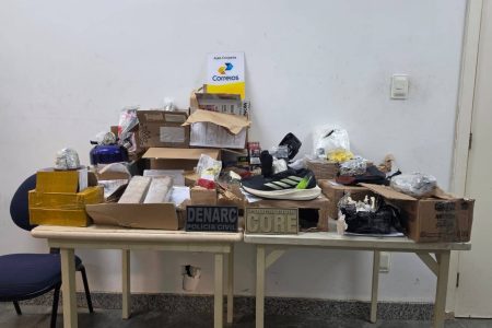 Polícia Civil encontra maconha, cocaína e ecstasy escondidos em encomendas nos Correios