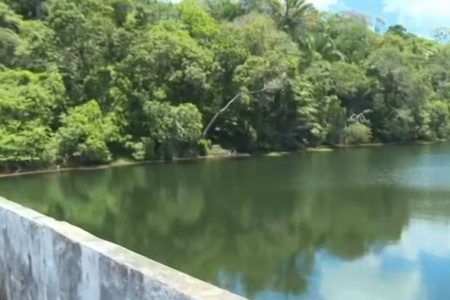 Corpo de adolescente de 16 anos é encontrado a quase 30 metros de profundidade em barragem de Salvador