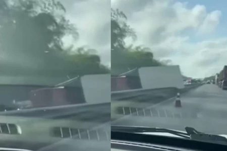 Carreta tombada provoca congestionamento na BR-324
