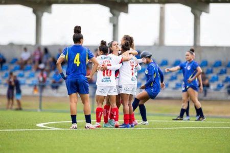 Bahia perde para Jacobina, mas garante Ba-Vi na final do Campeonato Baiano Feminino