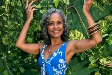 Ex-vocalista do Cheiro de Amor, Carla Visi é internada após infecção bacteriana