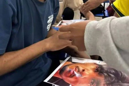Denúncia de lista que classificaria alunas como “mais estupráveis” provoca protesto em escola na Bahia