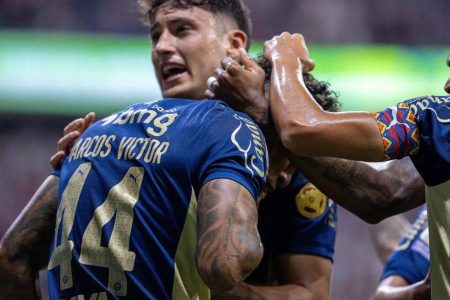 Derrota do Cruzeiro favorece Bahia na disputa por vaga na Libertadores