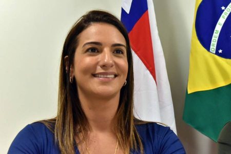 Roberta Roma deixa unidade semi-intensiva após internação por problema cardíaco em Salvador