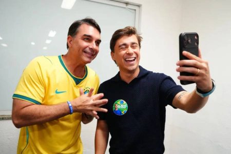 TSE proíbe Meta de impulsionar artificialmente perfis de Flávio Bolsonaro e Nikolas Ferreira