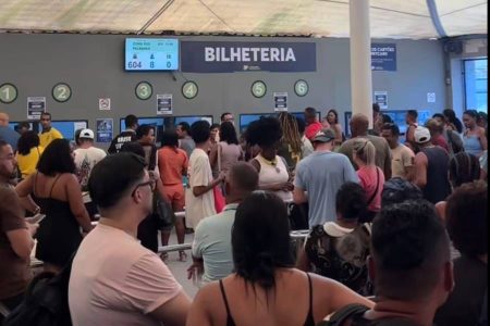 Ferry-boat, do governo do Estado, dificulta votação, dizem eleitores