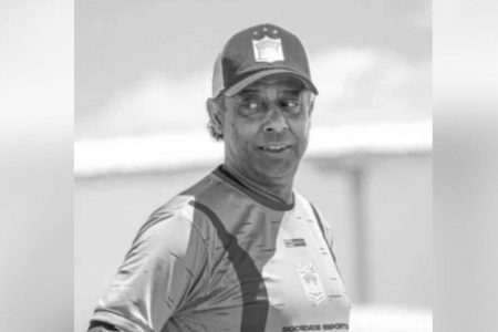 Ex-jogador da Seleção Brasileira e técnico Carlos Alberto Dias morre aos 59 anos