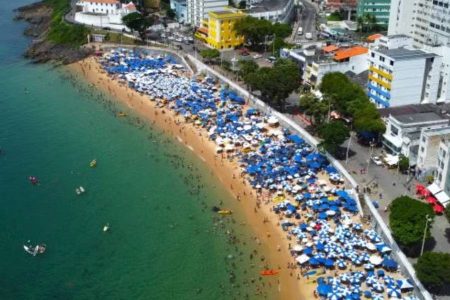 MP-BA aciona Prefeitura de Salvador por irregularidades nos serviços de ambulantes nas praias