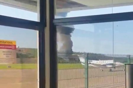 Avião da Polícia Militar cai em Minas Gerais e deixa três policiais mortos